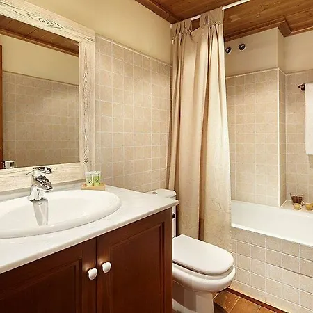 Appartement Val De Ruda Luxe 27 By Feelfree